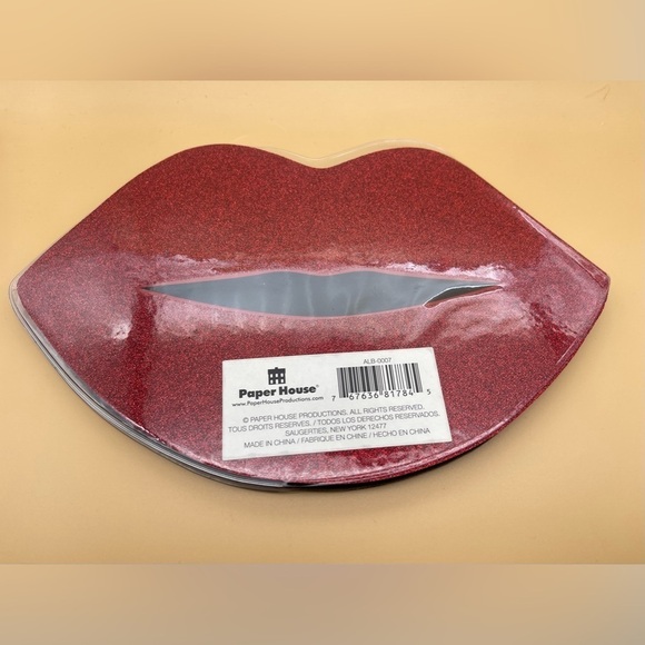 Paper House Lips Photo Book, Red Glitter Sparkle, NWT 💋✨🪩 - Picture 4 of 7
